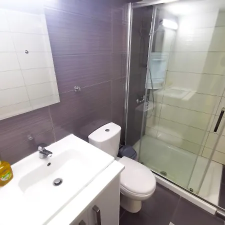 Appartement Beach-a-holic Apartment, 2 Min Distance From Marina Larnaca