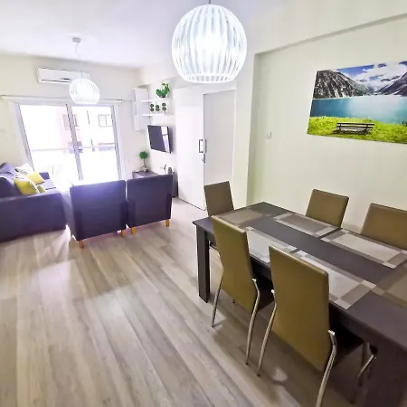Διαμέρισμα Beach-a-holic Apartment, 2 Min Distance From Marina *