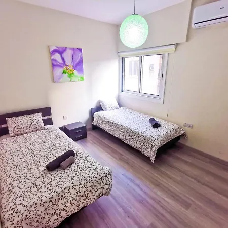 Beach-a-holic Apartment, 2 Min Distance From Marina Διαμέρισμα *